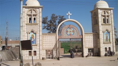 دير الأنبا شنوده رئ س المتوحدين يعلن عن اغلاق ابوابه خلال فترة الصوم الكبير