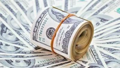 الدولار يتقى صفعه جديده .. وتراجع أسعار الدولار في 8 بنوك