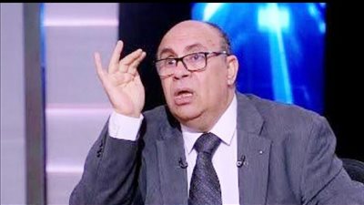 مبروك عطية يحسم الجدل هل يجوز إعطاء الزكاة وشنطة رمضان للجارة المسيحية