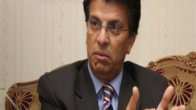 خالد منتصر يهاجم النقاب باقسي الألفاظ لهذا السبب