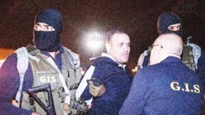 بالصور | نعرض لكم التاريخ الاسود للارهابى هشام عشماوى عقب تسليمة لمصر