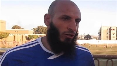 محاكمة لاعب أسوان السابق و43 أخرين بتهمة قيادة خلايا إرهابية .. فى هذا التوقيت