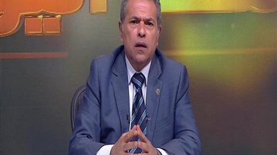 بالفيديو | عكاشة ينادي علي اصدقائة بالاسماء في برنامجة ويطالبهم بالحفظ وراءه