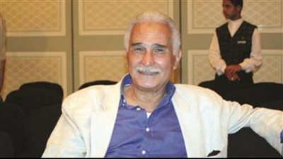 فاطمة ناعوت تهنئ الفنان الكبير عبد الرحمن ابو زهرة بمناسبة عيد ميلادة