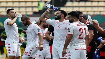 نجم منتخب تونس يوقع للنادي الأهلي الحقيقة كامله