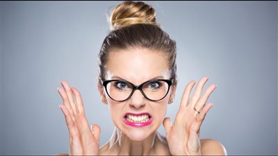 المرأة العصبية كنز ثمين لا تفرط فيه هكذا يقول العلماء ولكم الدليل على ذلك