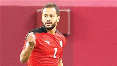 مقابل ٢٠ مليون جنيه ولمدة ٤ مواسم أحمد رفعت يختار الأهلى و يرفض الزمالك