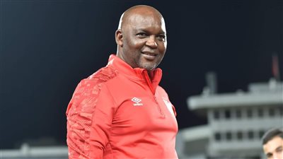 لسد العجز في الدفاع موسيماني يقرر عودة ثنائي الأهلي المهاجر مره أخري