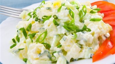 سلطة البطاطس..اكلة صيامي كامله العناصر الغذائيه وشهيه وخفيفة