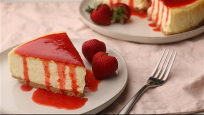 بمكونات بسيطه وبدون تكلفه طريقة عمل التشيز كيك فى البيت