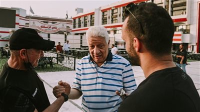 مكانى فى الدورى الإنجليزي شوفو لكم مهاجم غيري لاعب الزمالك يرفض العوده تاني