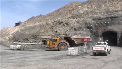 نصف مليون قنبله كهربيه لجبل السكرى