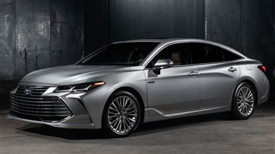 لو بتحب العربيه سيدان اليكم اسعار 5 سيارات موديل 22