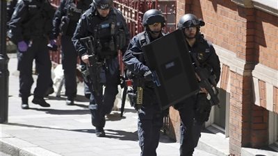 اجرى واستخبى .. دليل الشرطة البريطانية لإرشاد مواطنيها وقت الهجمات الإرهابية