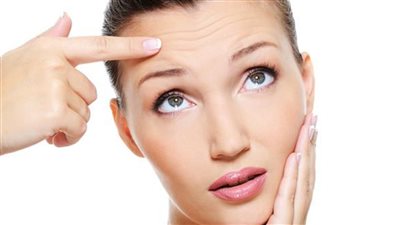 4 علاجات طبيعية لبشرة أصغر ضعيها علي بشرتك ولن تصدقي النتيجة المدهشة