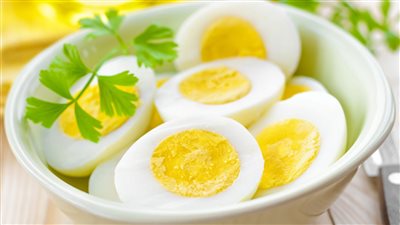 اسعار كرتونه البيض الابيض والاحمر والبيض البلدي بالسوق