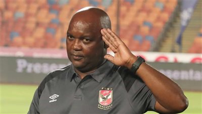 المدير الفنى للنادي الأهلى يفضل اللعب بثلاثى وسط ارتكاز أمام الوداد المغربى