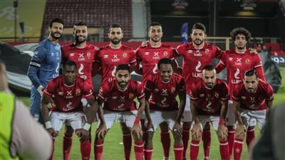 خوفا من مرتضي منصور الاهلى يقرر تعديل عقد نجم الفريق