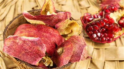 قشور الرمان لا تستغنى عنها تعالج 7 أمراض خطيرة