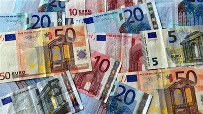 اسعار اليورو بنهايه تعاملات اليوم فى البنوك ومكاتب الصرافه