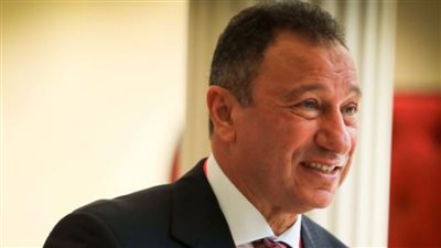 الخطيب فى ورطه عملاق أوروبا يطلب التعاقد مع نجم الاهلى ب١٠٠ مليون جنيه