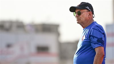 بحث إعارة نجم الزمالك عقب خروجه من حسابات مدرب الفريق