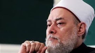 المفتي السابق يوضح صحة حديث «لأمرت المرأة أن تسجد لزوجها»