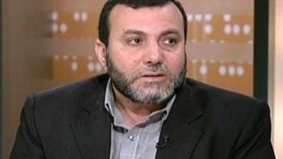 الكاتب الإخواني عامر شماخ عن قانون بناء الكنائس الأزهر والحكومة يساعدون الأقباط للسيطرة على البلاد