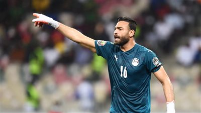 تطور جديد بشأن مستقبل حارس مرمي نادي الزمالك