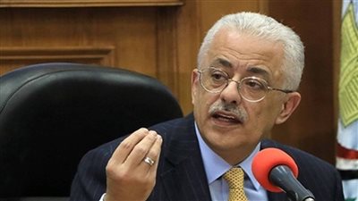 وزير التعليم معلقا علي ازمة طلاب الدبلومة الامريكية