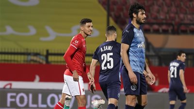 صفقة تبادل ثلاثي الأهلي مع بيراميدز ونجم الفريق ينتقل إلي القلعة البيضاء