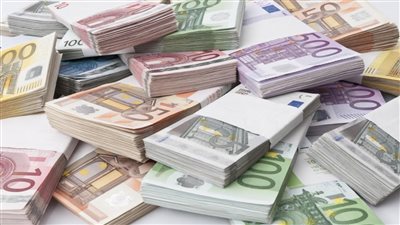 سعر اليورو مقابل الجنية في مصر اليوم الإثنين 6 يونيو 2022