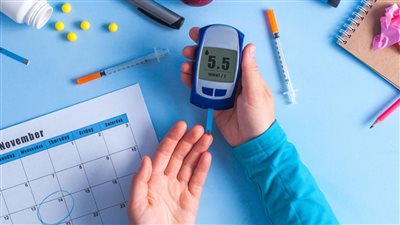 خطر كبير دكتور يحذر من ارتفاع السكر على العين