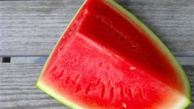 لتجنب النزلة المعوية شاهد الكمية المسموح بتناولها يوميا من البطيخ