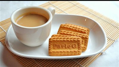 حب الشباب وزيادة الوزن أضرار شرب الشاي بلبن بكثره