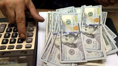 سعر صرف الدولار في بنوك مصر اليوم الاحد 12 يونية البنك المركزي اول المعلنين