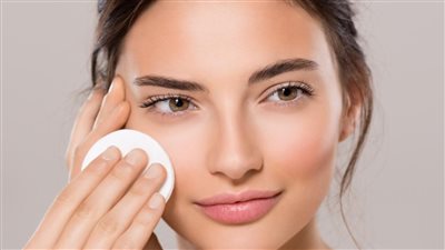 اذا كانت لديك بشرة دهنية يجب تجنب هذة الاخطاء