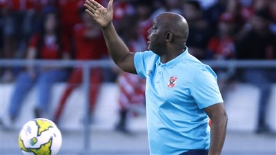 قنبله داخل جدران النادي الاهلى صحف جنوب افريقيا تكشف اسرار الرحيل
