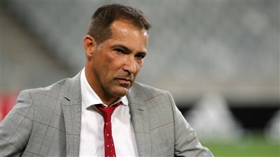 مفاجأة مساعد كيروش يكشف حقيقة عودته لقيادة منتخب الفراعنة