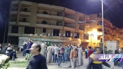 بالصور.. تجدد الاشتباكات بين الأهالي والأمن بالأقصر.. بعد اتهام الشرطة بتعذيب سجين