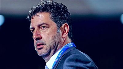 كشف تفاصيل عرض الأهلي للتعاقد مع المدرب روي فيتوريا