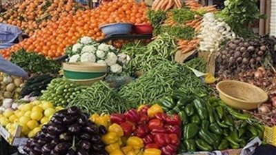 أسعار الخضروات والفاكهة فى سوق العبور اليوم الإثنين 20 يونيو 2022