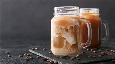 طريقة تحضير القهوة المثلجة المنعشة في فصل الصيف