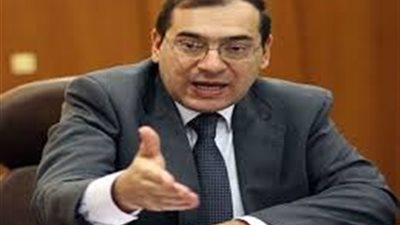 وزير البترول صرف أسطوانات البوتاجاز على البطاقات التموينية مايو المقبل