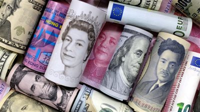 اسعار العملات الاجنبيه والعملات العربيه على شاشات البنوك ومكاتب الصرافه