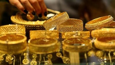 انخفاض غير متوقع في أسعار الذهب خلال 24 ساعة وعيار 21 مفاجأة للعرسان
