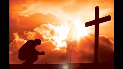 راهب يقهر الشيطان بقوة الصليب