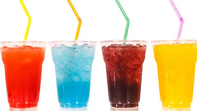 هذة الفئات ممنوعه من المشوبات الغازية الدايت