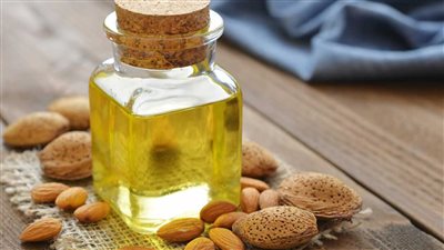 فوائد زيت اللوز للجسم