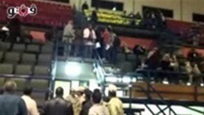 بالفيديو.. أنصار الفائزين بالسويس يحتفلون «الفلوس تحت جزمتنا»